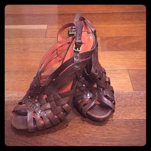 Awesome brown leather via Spiga Sandals